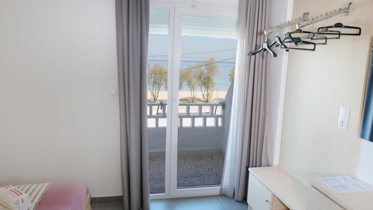 Ammos Hotel Agia Triada  Extérieur photo