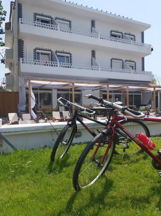 Ammos Hotel Agia Triada  Extérieur photo