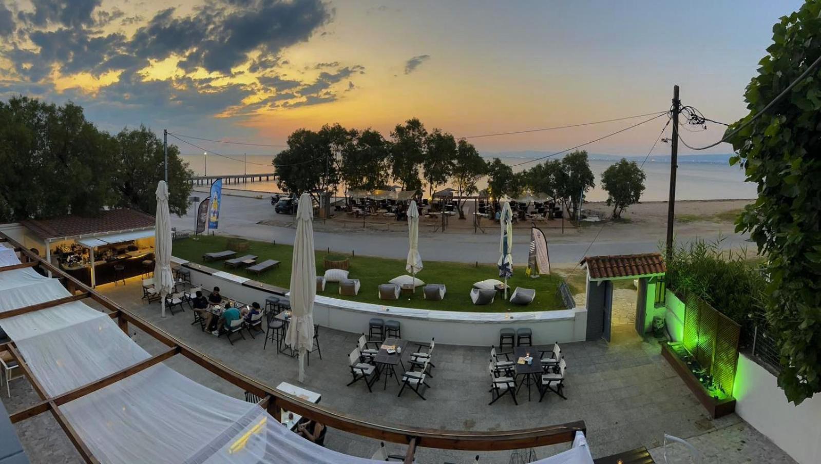 Ammos Hotel Agia Triada  Extérieur photo