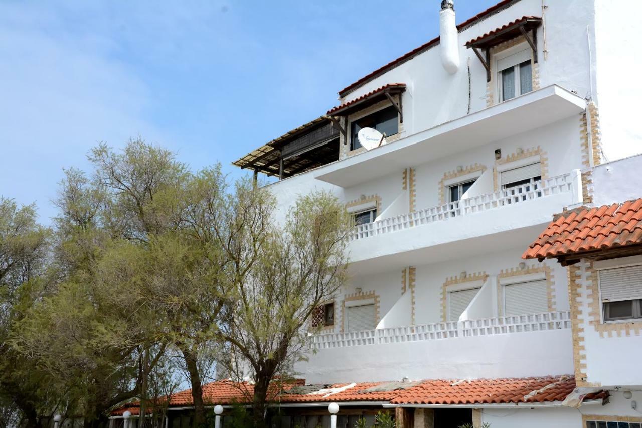 Ammos Hotel Agia Triada  Extérieur photo