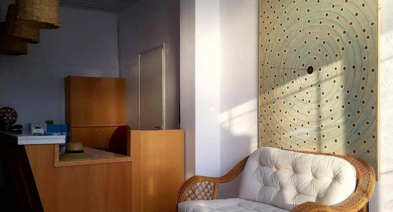 Ammos Hotel Agia Triada  Extérieur photo