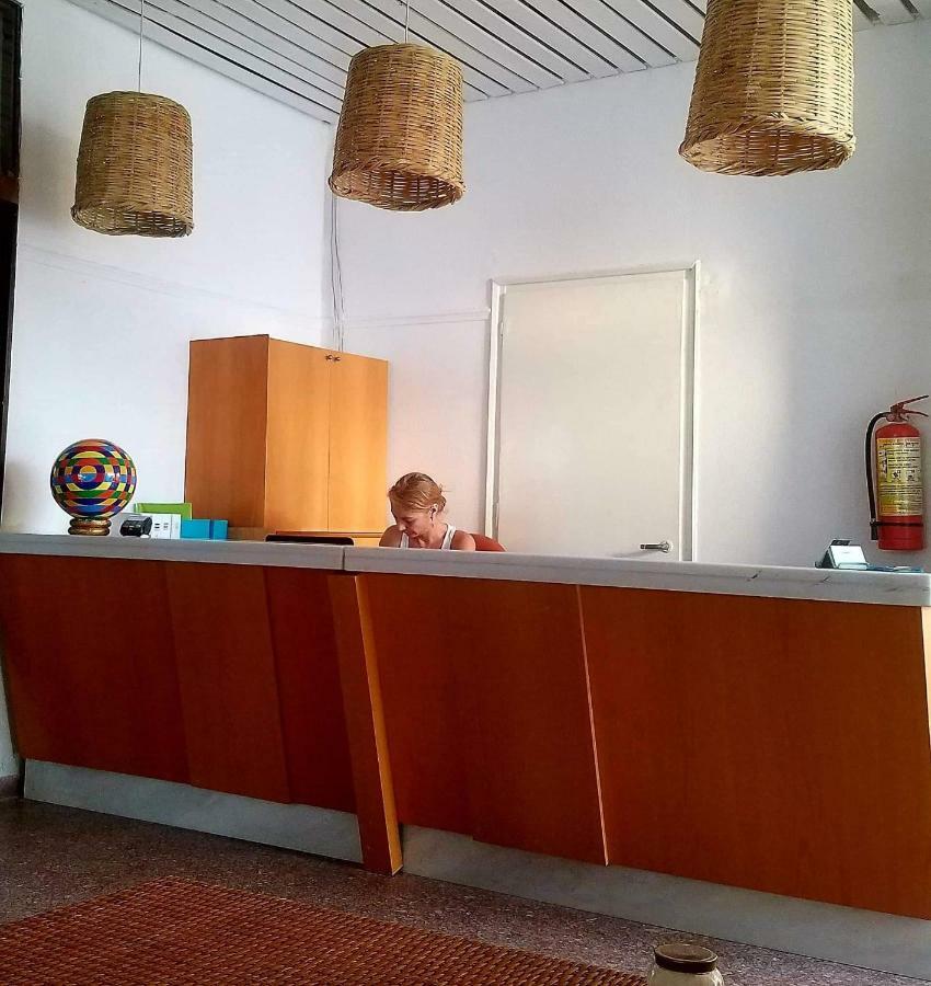 Ammos Hotel Agia Triada  Extérieur photo